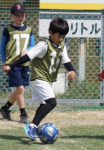 レメキ子供の名前と幼稚園小学校は ラグビーとサッカーのセンスも抜群 Catch Up ねっと